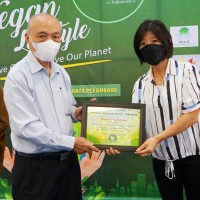 Teachers & Students' Performances | SMP & SMK METTA MAITREYA